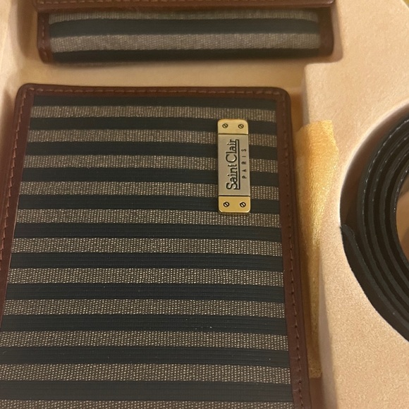 Black and Brown Accessory Set - Picture 2 of 5